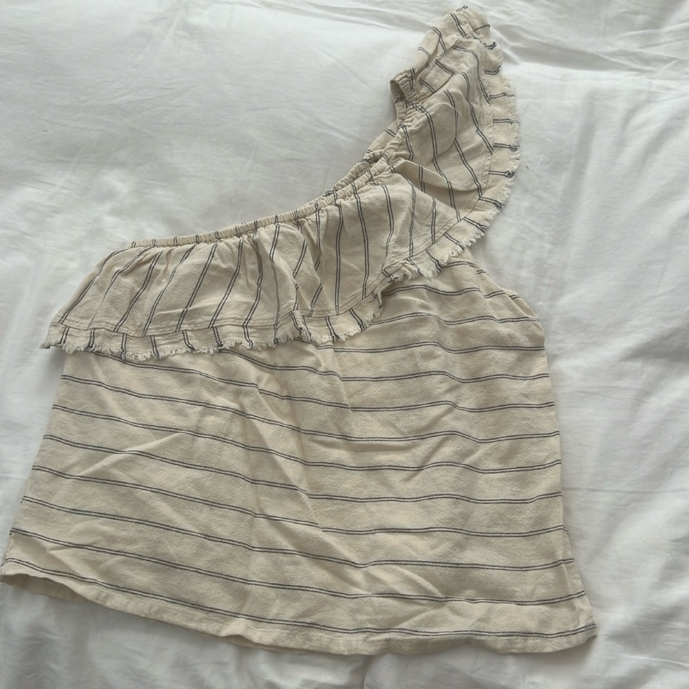Versona shirt